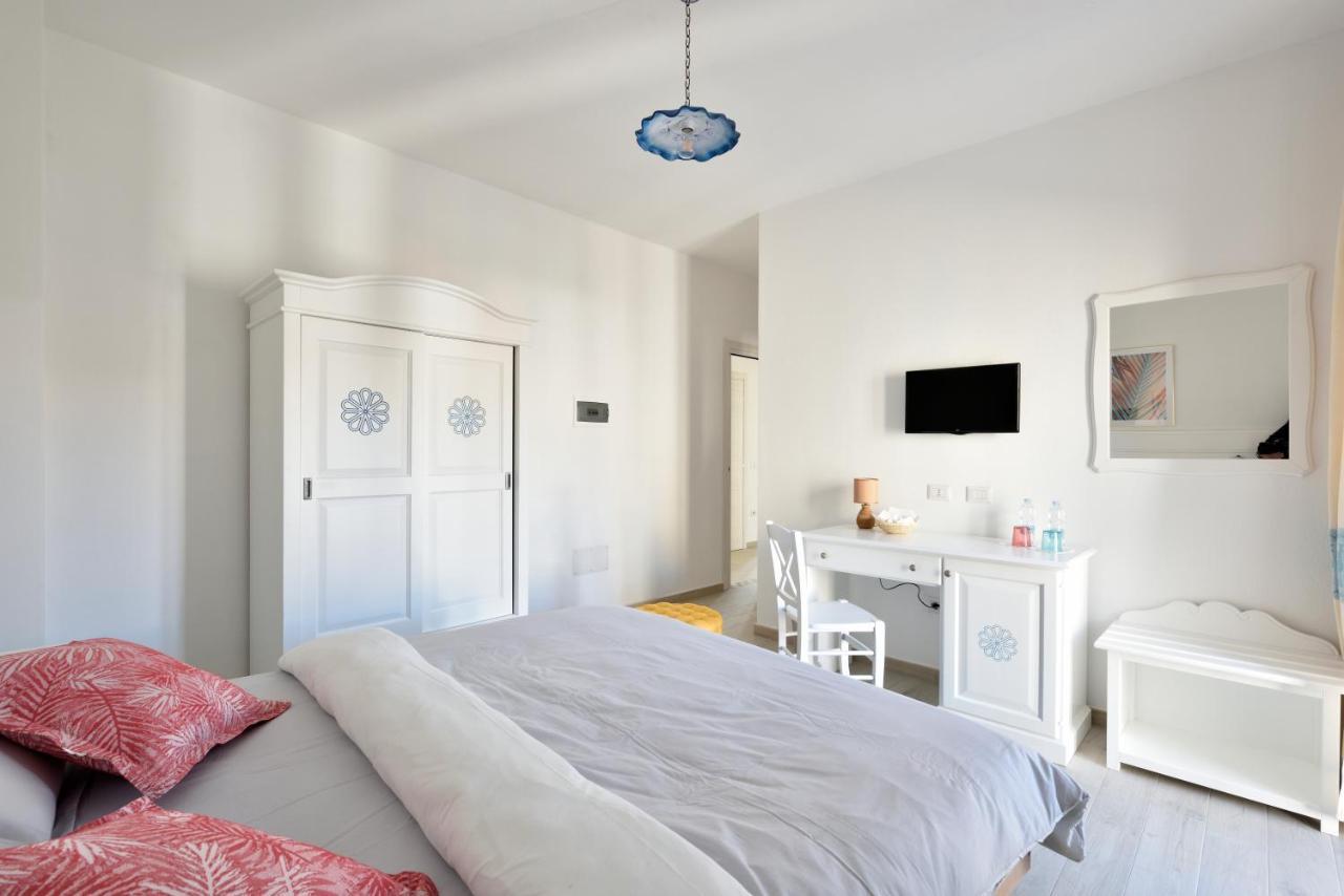 Inah Rooms Dorgali Exterior photo