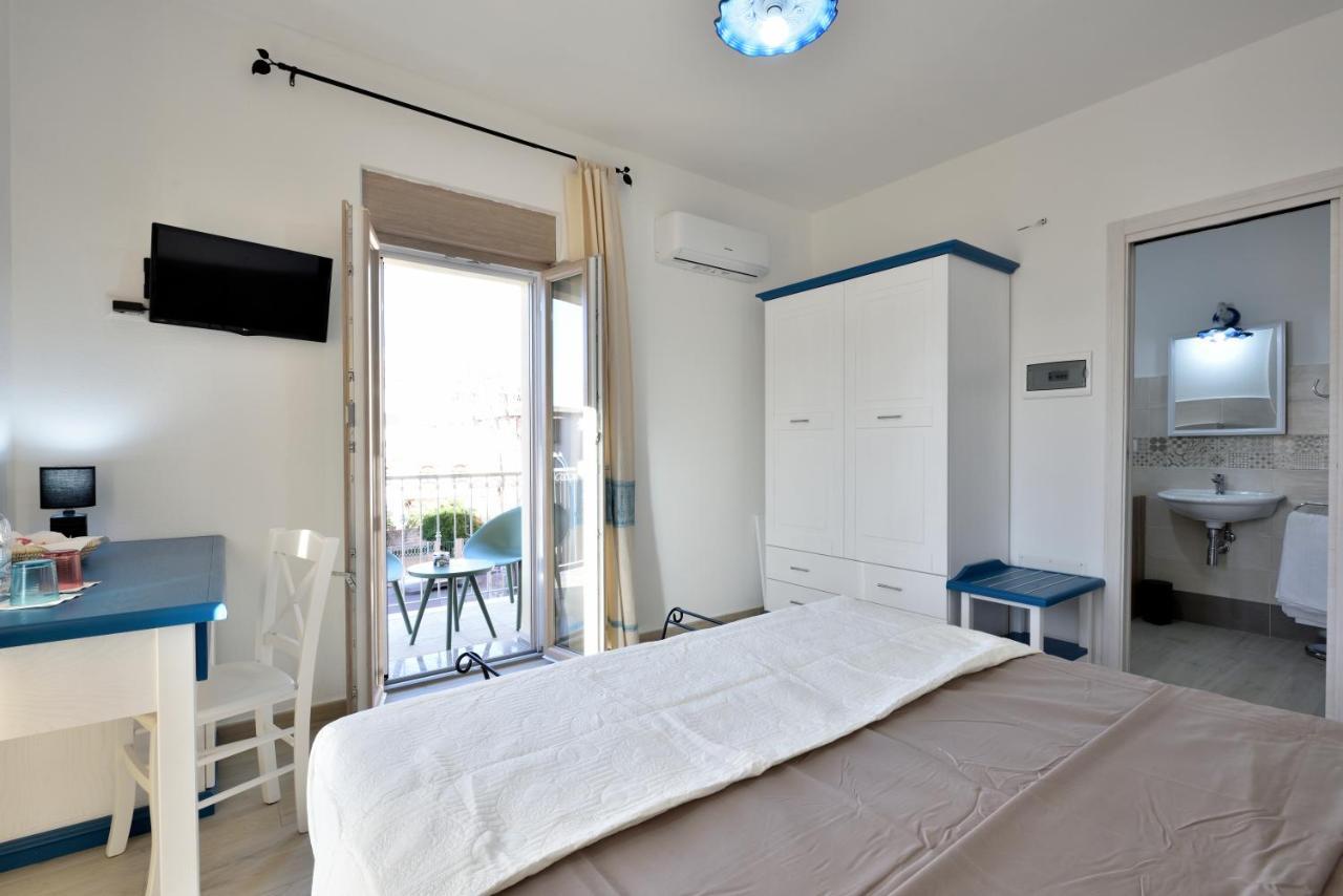 Inah Rooms Dorgali Exterior photo
